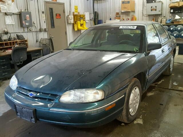 2G1WL52M9V1127963 - 1997 CHEVROLET LUMINA BAS მწვანე ფოტო 2