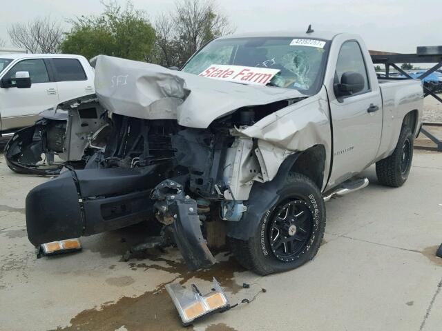 1GCEC14C38Z109745 - 2008 CHEVROLET SILVERADO GRAY photo 2