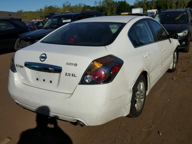 1N4AL2AP4CN444868 - 2012 NISSAN ALTIMA BAS WHITE photo 4