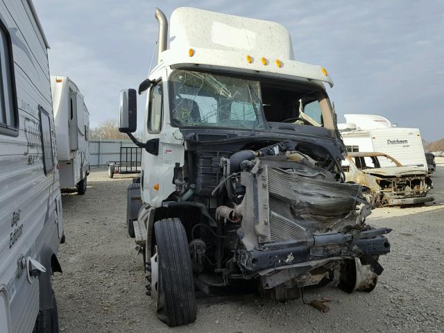 3AKBGADV5ESFY9164 - 2014 FREIGHTLINER CASCADIA 1 WHITE photo 1