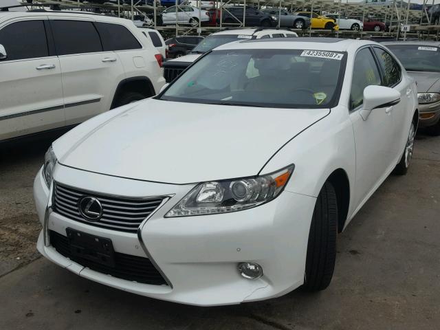 JTHBK1GG7E2141346 - 2014 LEXUS ES 350 WHITE photo 2