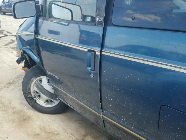 1GKDM19W0SB531763 - 1995 GMC SAFARI BLUE photo 10