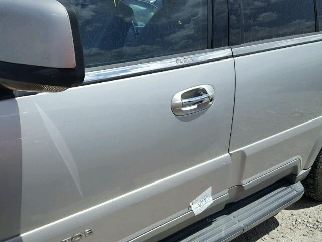 5LMFU27R53LJ48168 - 2003 LINCOLN NAVIGATOR Silber Foto 9