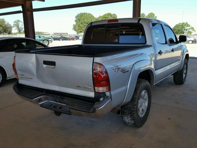 5TELU42N15Z027054 - 2005 TOYOTA TACOMA SILVER photo 4