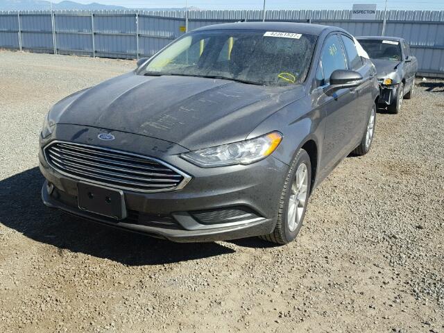 3FA6P0H71HR295070 - 2017 FORD FUSION GRAY photo 2