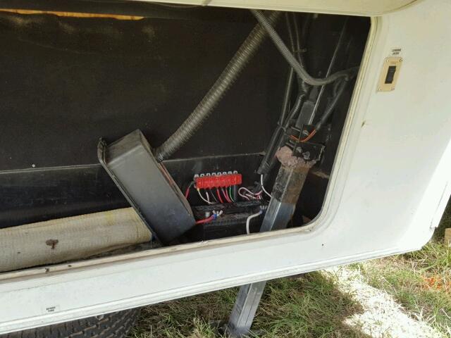 5SFGF29248E030093 - 2008 HEART LAND SUNDANCE WHITE photo 8