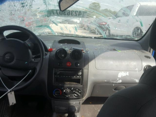 KL1TD52635B478237 - 2005 CHEVROLET AVEO BASE ლურჯი ფოტო 9