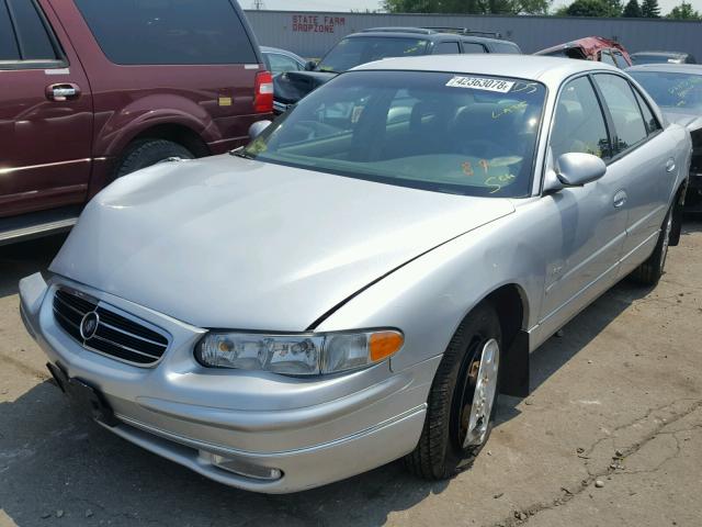 2G4WB52K9Y1316900 - 2000 BUICK REGAL LS SILVER photo 2