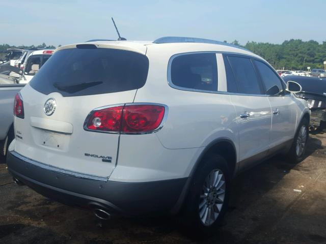 5GALRBED4AJ112727 - 2010 BUICK ENCLAVE CX WHITE photo 4