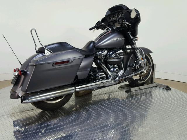 1HD1KRC12HB631919 - 2017 HARLEY-DAVIDSON FLHXS STRE GRAY photo 8