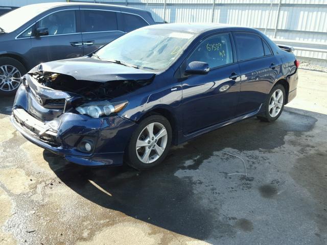 2T1BU4EE3BC671423 - 2011 TOYOTA COROLLA BA BLUE photo 2