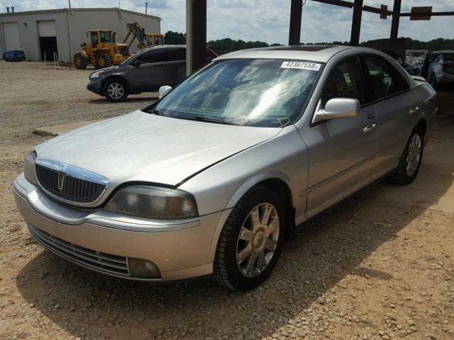1LNHM87A64Y643590 - 2004 LINCOLN LS 银色 照片 2