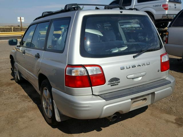 JF1SF656X1H746990 - 2001 SUBARU FORESTER S 银色 照片 3