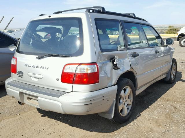 JF1SF656X1H746990 - 2001 SUBARU FORESTER S 银色 照片 4