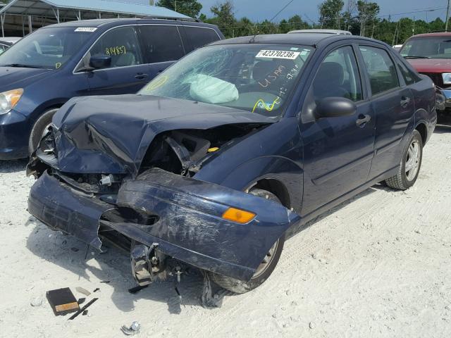 1FAFP34343W206764 - 2003 FORD FOCUS SE C BLUE photo 2