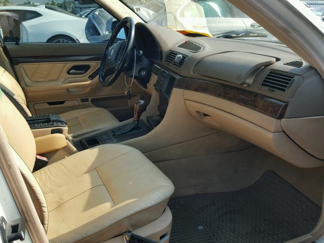 WBAGH8341YDP09641 - 2000 BMW 740 IL WHITE photo 5