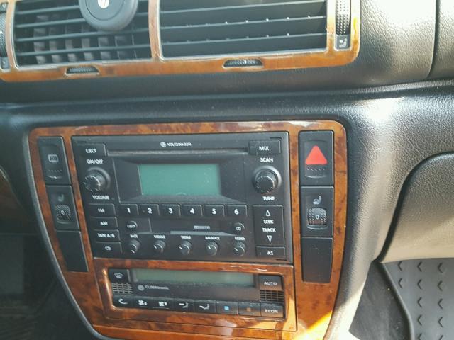 WVWTH63B43P202745 - 2003 VOLKSWAGEN PASSAT GLX 灰色 照片 9