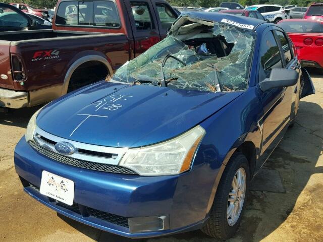 1FAHP35N08W180857 - 2008 FORD FOCUS SE BLUE photo 2