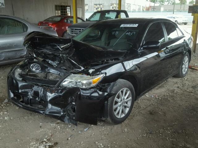 4T1BK3EK4BU132555 - 2011 TOYOTA CAMRY BLACK photo 2