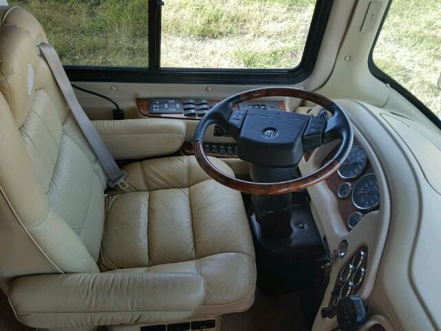 1RF14571851031995 - 2005 ROADMASTER RAIL MONOCOQUE თაფლისფერი ფოტო 5