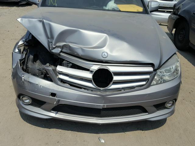 WDDGF54X49R082377 - 2009 MERCEDES-BENZ C 300 GRAY photo 7