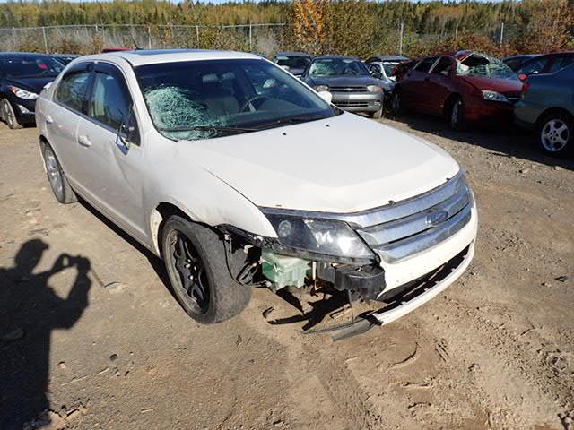 3FAHP0HA1AR264010 - 2010 FORD FUSION SE WHITE photo 1