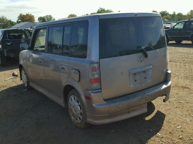 JTLKT324364097198 - 2006 TOYOTA SCION XB GRAY photo 3