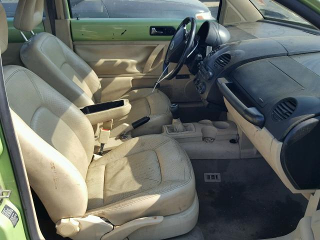 3VWCT21C51M401533 - 2001 VOLKSWAGEN NEW BEETLE 绿色 照片 5