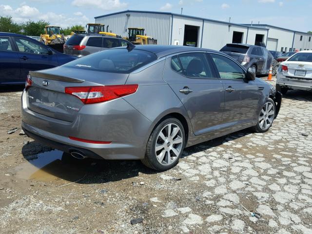 5XXGR4A68DG241761 - 2013 KIA OPTIMA SX GRAY photo 4