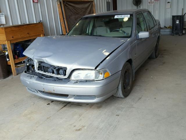 YV1LS55A6X2604246 - 1999 VOLVO S70 SILVER photo 2