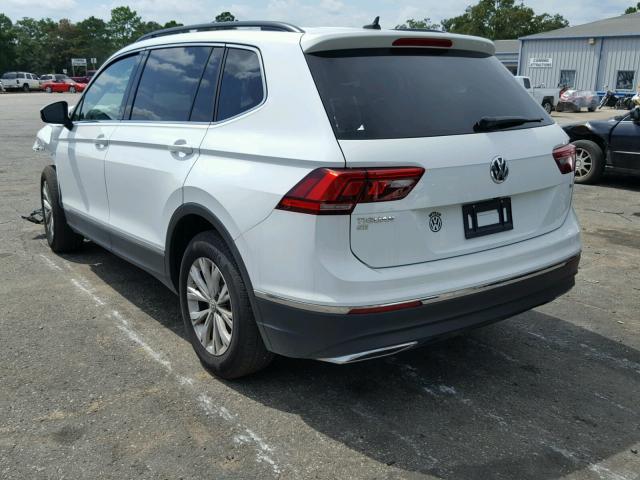 3VV3B7AX8JM006625 - 2018 VOLKSWAGEN TIGUAN SE WHITE photo 3