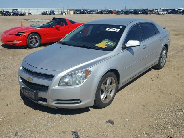 1G1ZC5E07AF301926 - 2010 CHEVROLET MALIBU 1LT ვერცხლისფერი ფოტო 2