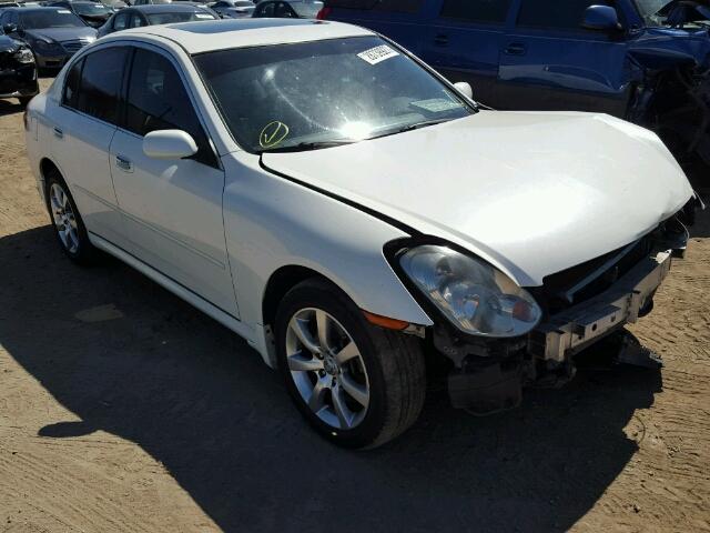 JNKCV51FX6M617937 - 2006 INFINITI G35 WHITE photo 1