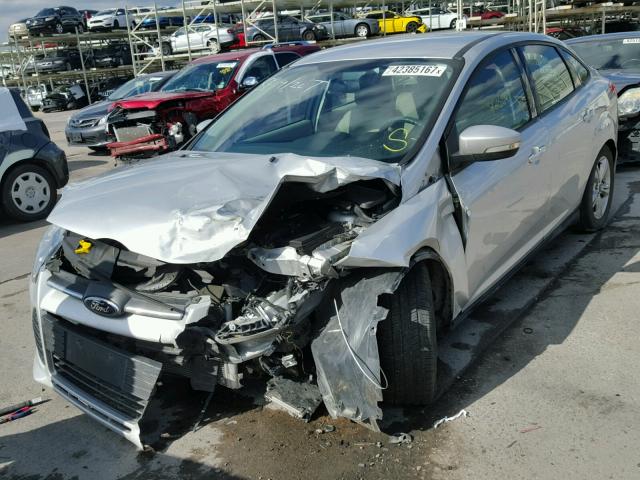 1FADP3F22EL338390 - 2014 FORD FOCUS SE SILVER photo 2