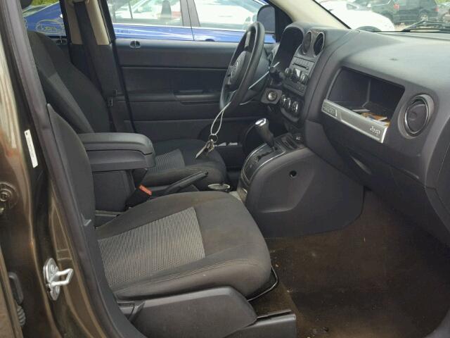 1C4NJCBA6GD574034 - 2016 JEEP COMPASS SP GREEN photo 5