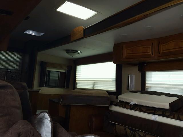 51W153429D1004688 - 2013 BLAC TRAILER TAN photo 6