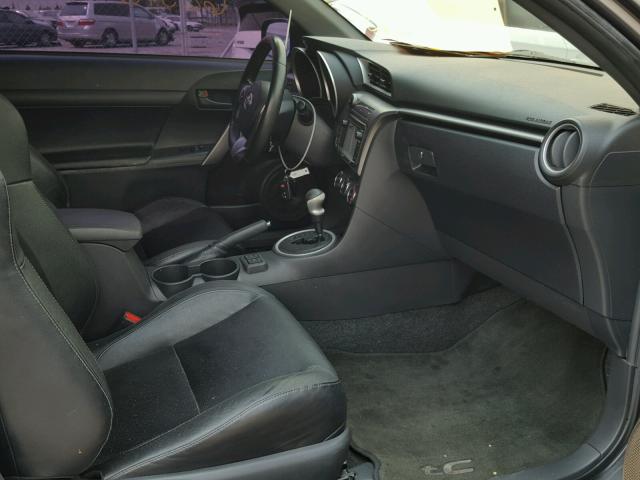 JTKJF5C72E3086578 - 2014 TOYOTA SCION TC 石墨色 照片 5