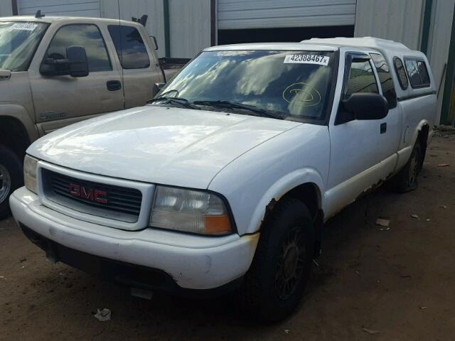 1GTDT19W2Y8273847 - 2000 GMC SONOMA WHITE photo 2