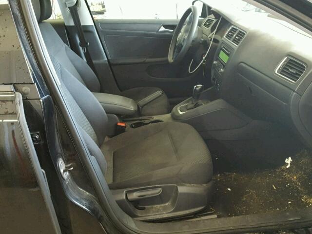 3VW2K7AJ1EM429202 - 2014 VOLKSWAGEN JETTA BASE შავი ფოტო 5