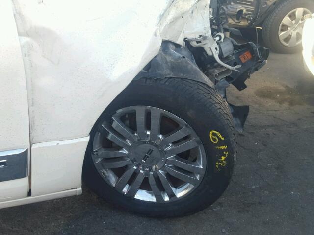 5LMFL27597LJ12831 - 2007 LINCOLN NAVIGATOR 白色 照片 9