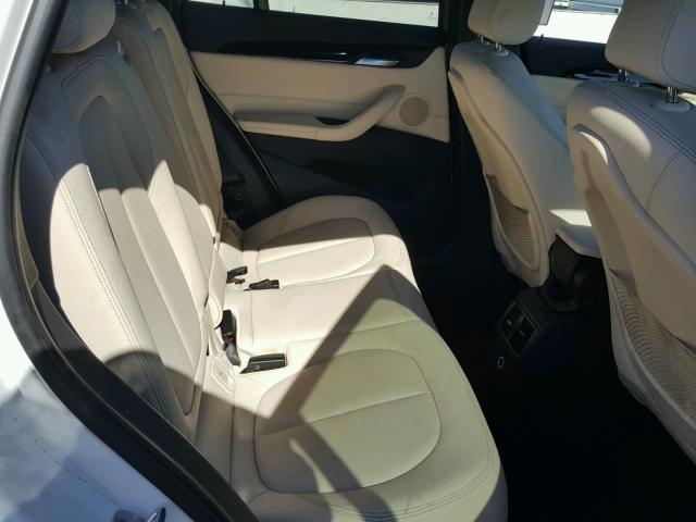WBXHU7C33J5H39587 - 2018 BMW X1 SDRIVE2 WHITE photo 6