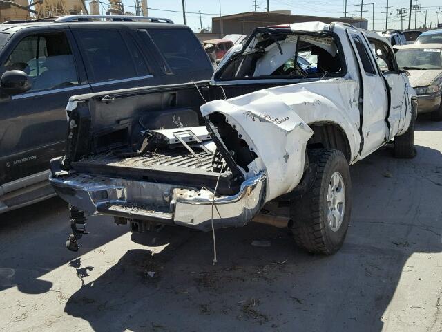 5TETU62N36Z166728 - 2006 TOYOTA TACOMA WHITE photo 4