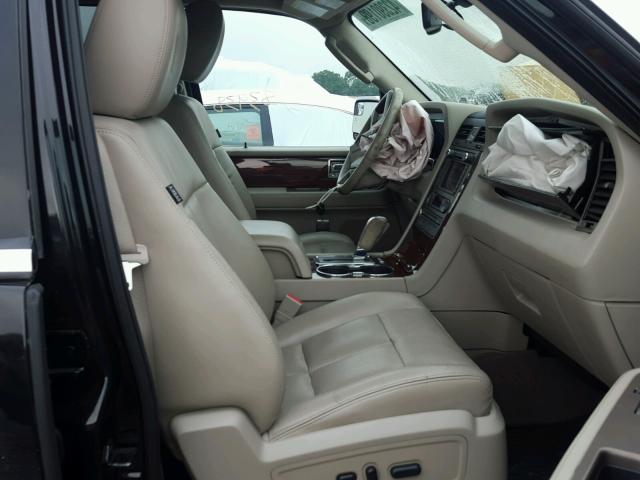 5LMJJ2H58DEL07320 - 2013 LINCOLN NAVIGATOR Schwarz Foto 5