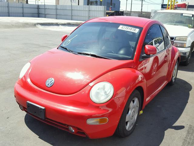 3VWBB61C4WM025422 - 1998 VOLKSWAGEN NEW BEETLE წითელი ფოტო 2