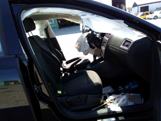 3VW1K7AJXEM327019 - 2014 VOLKSWAGEN JETTA BASE Սև լուսանկար 5