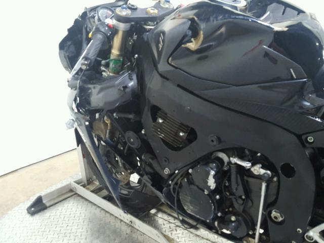 JS1GN7EA982100487 - 2008 SUZUKI GSX-R600 BLACK photo 18