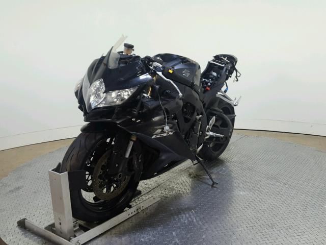 JS1GN7EA982100487 - 2008 SUZUKI GSX-R600 BLACK photo 4