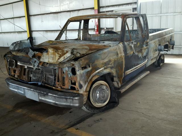 1FTHF25L0FKB63793 - 1985 FORD F250 BURN photo 2