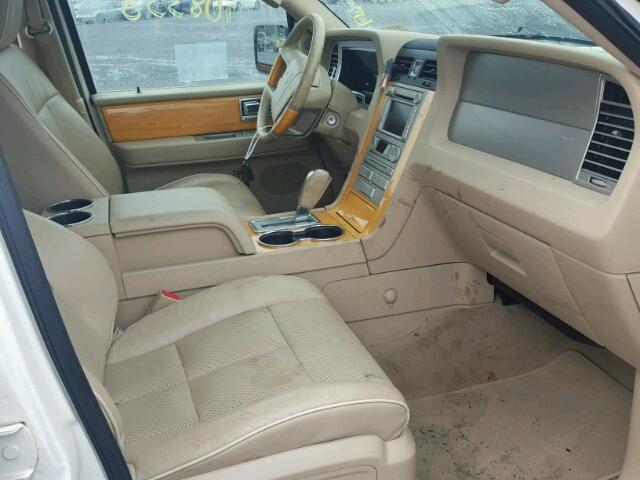 5LMFL28508LJ00051 - 2008 LINCOLN NAVIGATOR 白色 照片 5