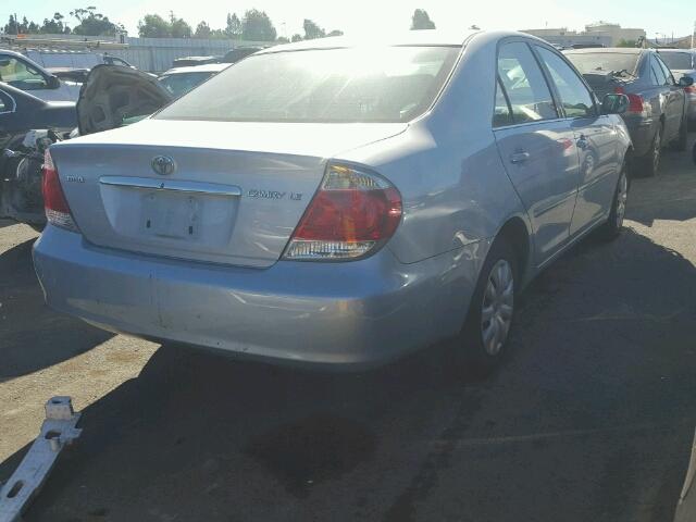 JTDBE32K663055831 - 2006 TOYOTA CAMRY LE BLUE photo 4